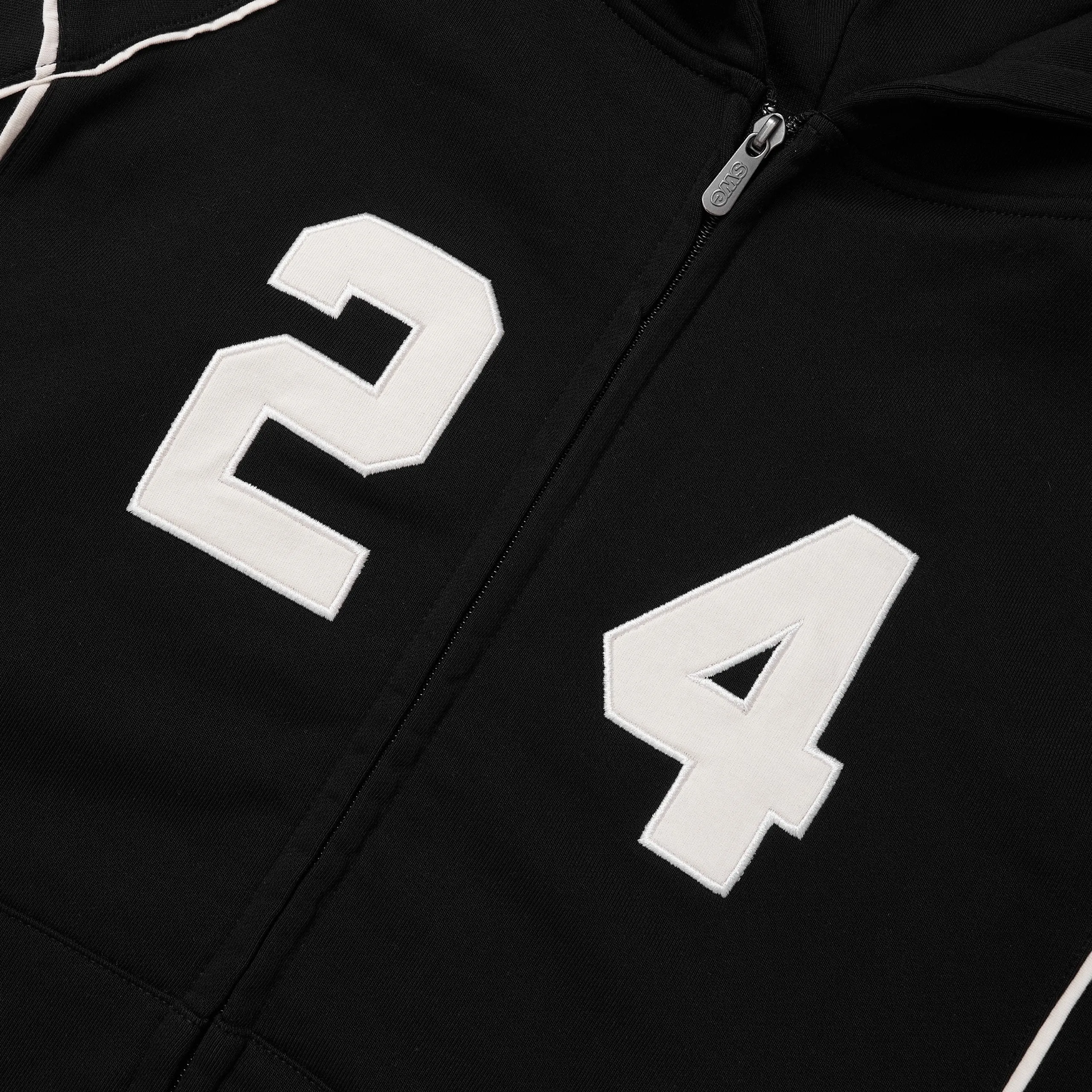 24 HOODIE - BLACK