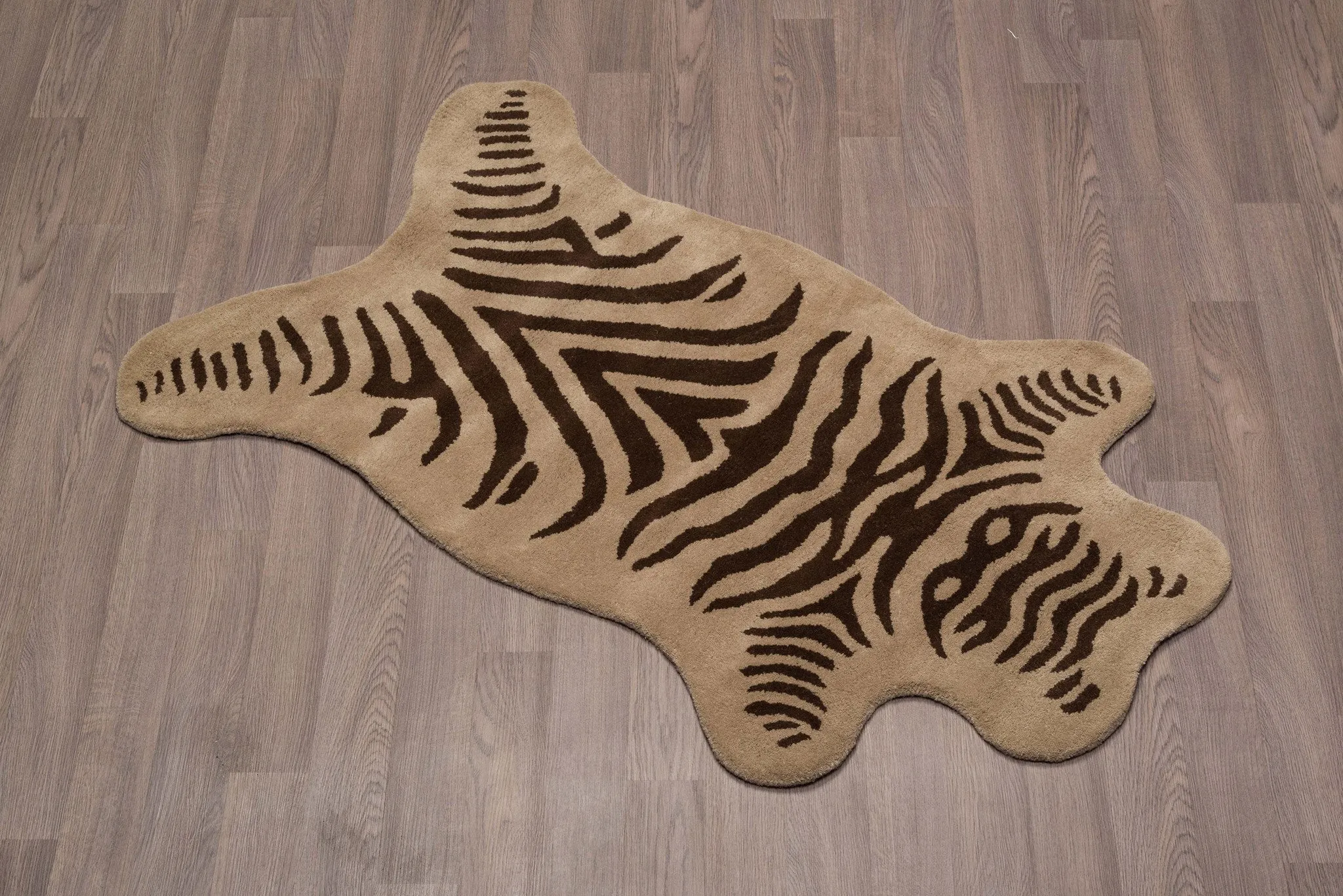 3' x 5'  Zebra Cut Beige Hand Tufted Wool Kids Rug