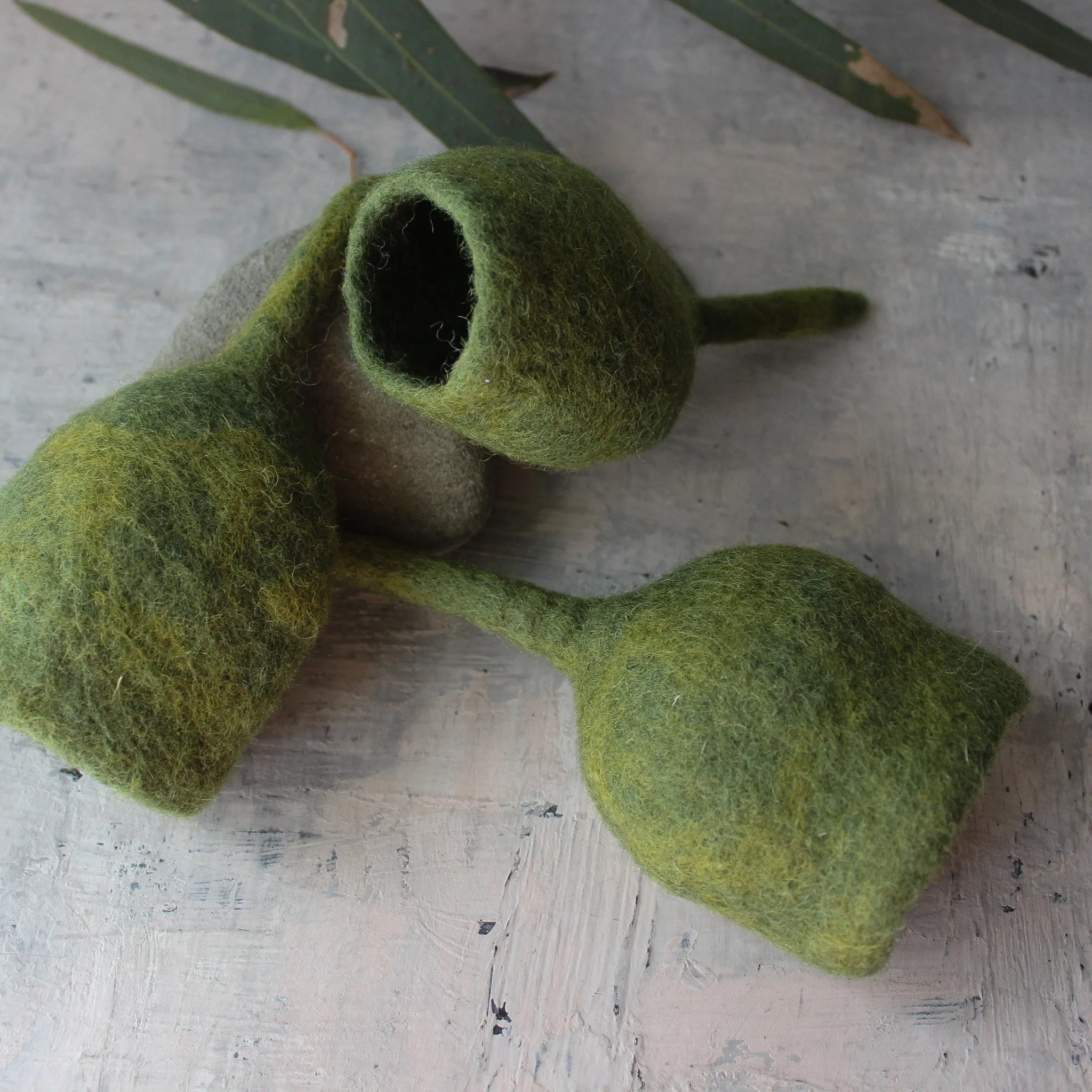 Felt Gumnut Pod