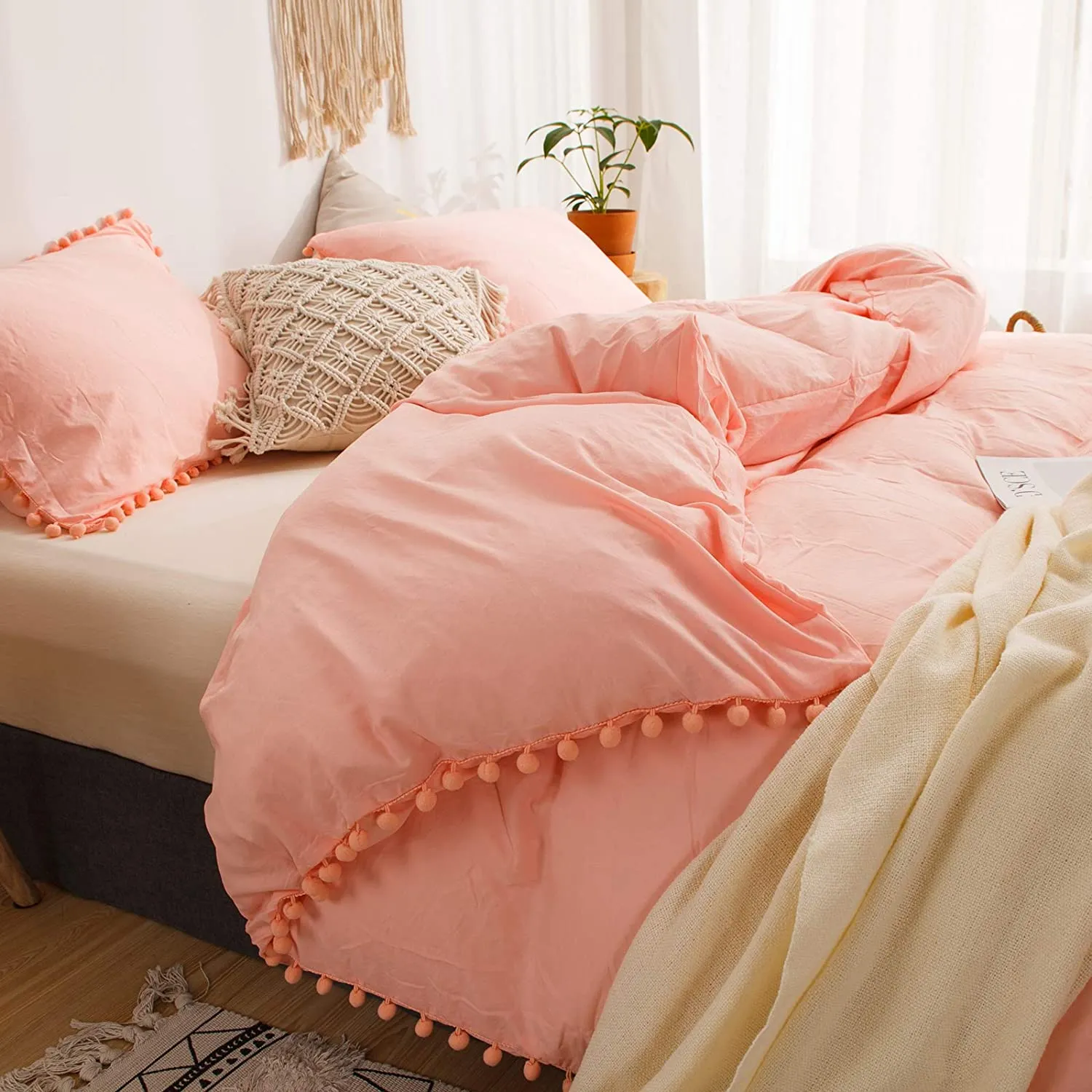 The Softy Pom Pom Pink Bed Set