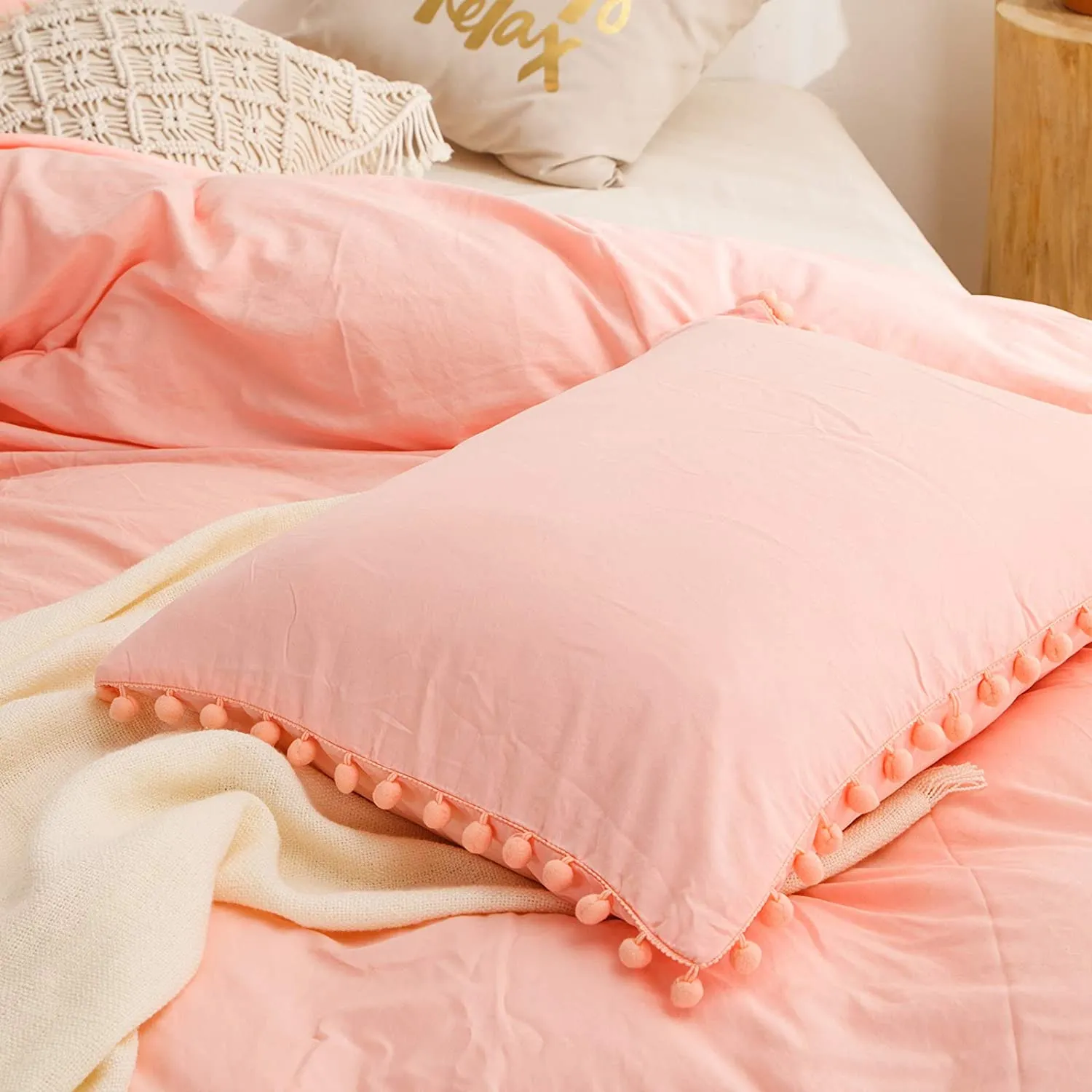 The Softy Pom Pom Pink Bed Set